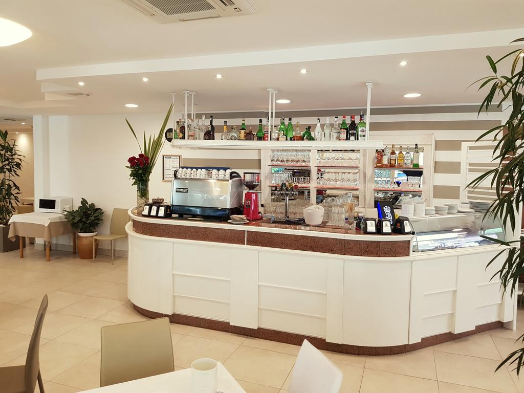 Hotel Helvetia 리그나노 사비아도로 외부 사진